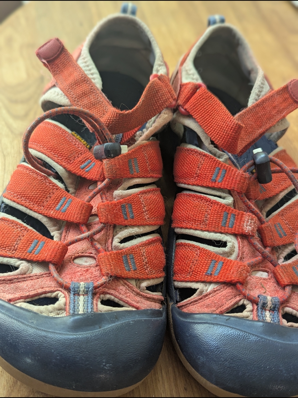 Keens - Reddish Orange Outdoor Closed Toe Hiking Sandals - Picture 3 of 6